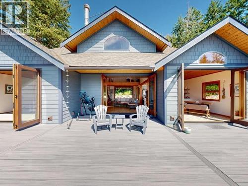 8116 Emmonds Road, Powell River, BC 