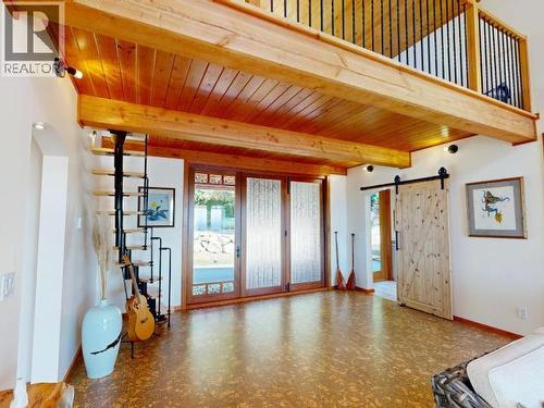 8116 Emmonds Road, Powell River, BC 