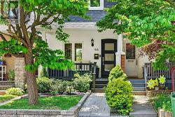 44 BASTEDO AVENUE Toronto, ON M4C 3M9