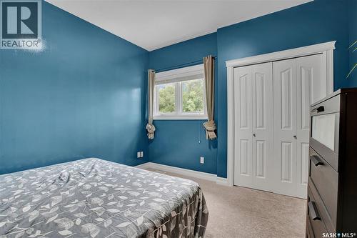 1304 5Th Avenue N, Saskatoon, SK 
