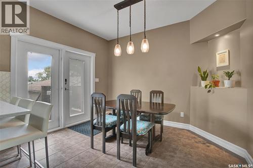 1304 5Th Avenue N, Saskatoon, SK 
