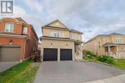 59 NATURE WAY CRESCENT Newmarket, ON L9N 0A7