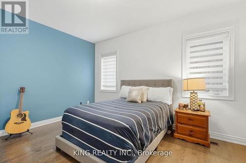 76 Chesney Crescent, Vaughan, ON - Indoor Photo Showing Bedroom