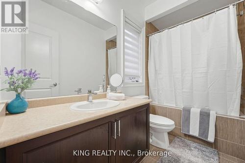 76 Chesney Crescent, Vaughan, ON - Indoor Photo Showing Bathroom