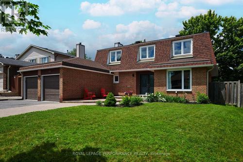 69 Hawk Crescent, Ottawa, ON 