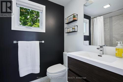69 Hawk Crescent, Ottawa, ON 