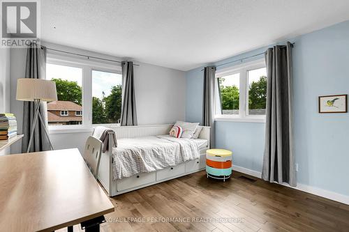 69 Hawk Crescent, Ottawa, ON 