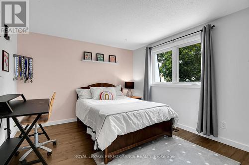 69 Hawk Crescent, Ottawa, ON 