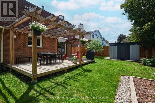 69 Hawk Crescent, Ottawa, ON 