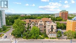 404 - 589 RIDEAU STREET Ottawa, ON K1N 6A1