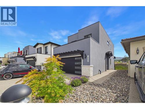 1862 Viewpoint Crescent  West Kelowna, BC V1Z 4E1