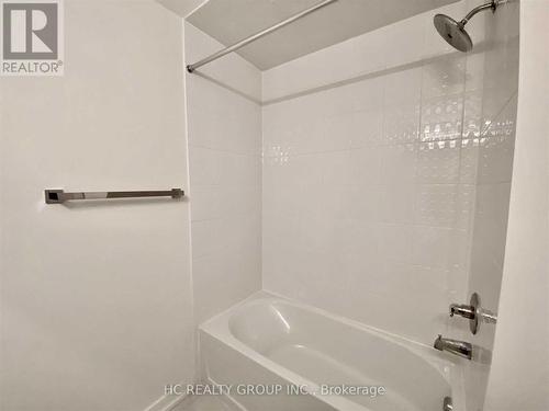 2578 Castlegate Crossing, Pickering, ON 