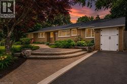 760 KINGSWAY Drive  Burlington, ON L7T 3H4