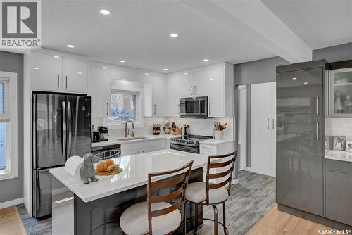 117 Douglas Avenue E, Regina, SK 