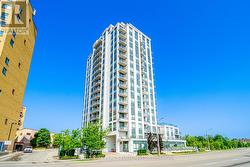 802 - 840 QUEENS PLATE DRIVE Toronto, ON M9W 7J9