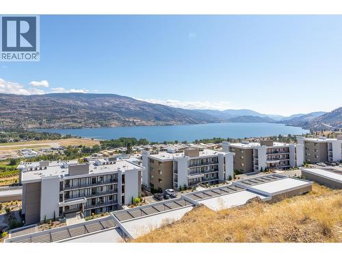 700 VISTA Park Unit# 712  Penticton, BC V2A 0B2