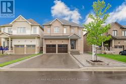 47 DOUGLAS KEMP CRESCENT Clarington, ON L1C 7E3