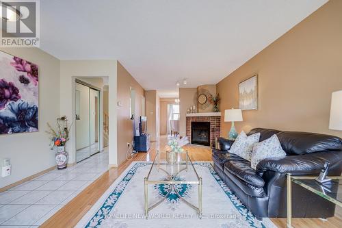 129 Sandyhook Square, Toronto, ON 