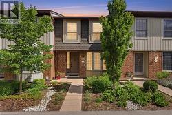 3027 GLENCREST Road Unit# 66  Burlington, ON L7N 3K1