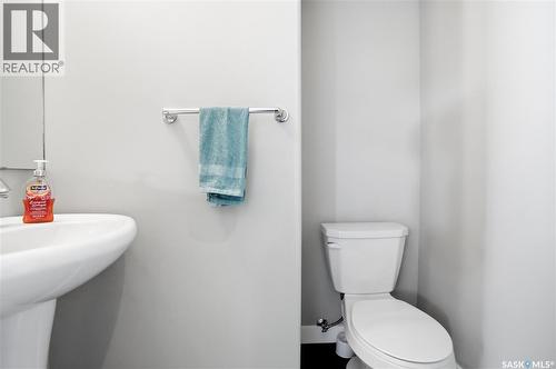 5425 Campling Avenue, Regina, SK 