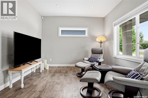 5425 Campling Avenue, Regina, SK 