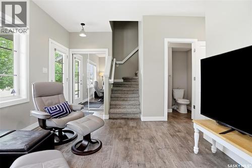 5425 Campling Avenue, Regina, SK 