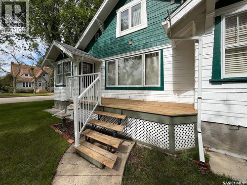 692 2Nd Street E, Shaunavon, SK 