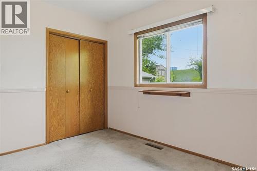 99 Howell Avenue, Saskatoon, SK 