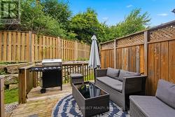 Private back deck - 