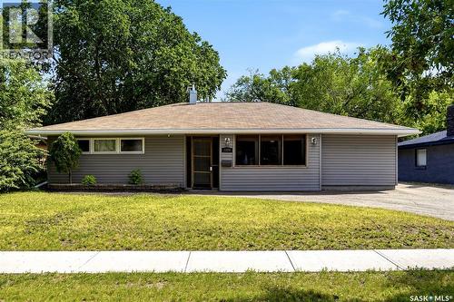 1829 Grant Drive, Regina, SK 