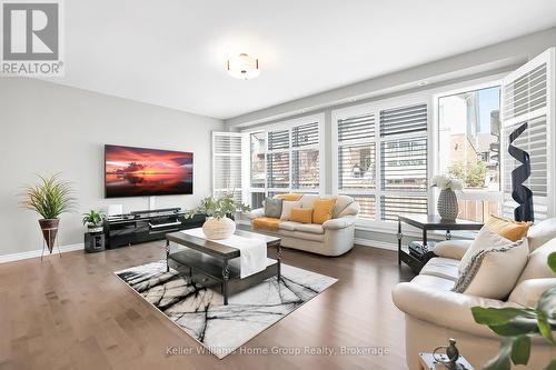 121 Lovett Lane, Guelph (Kortright West), ON 