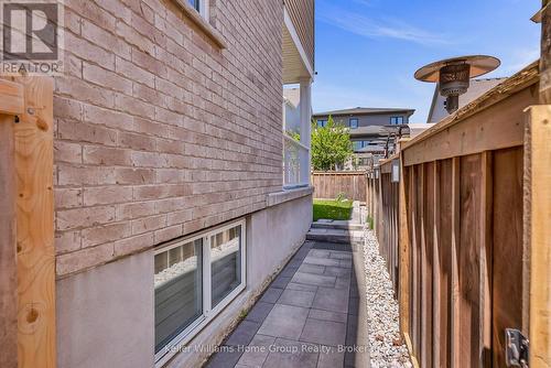 121 Lovett Lane, Guelph (Kortright West), ON 