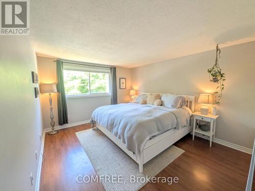 8B Forester Crescent, Ottawa, ON 