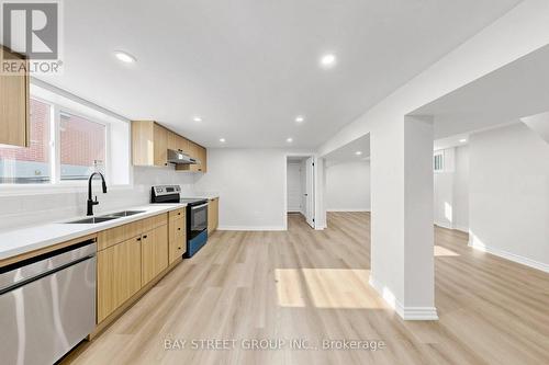 28 Warren Avenue, Hamilton, ON 