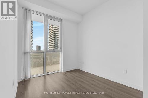 702 - 28 Interchange Way, Vaughan, ON 
