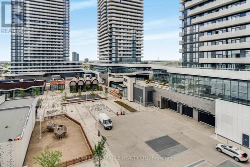 702 - 28 Interchange Way, Vaughan, ON 
