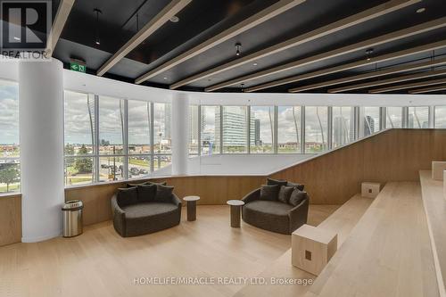 702 - 28 Interchange Way, Vaughan, ON 