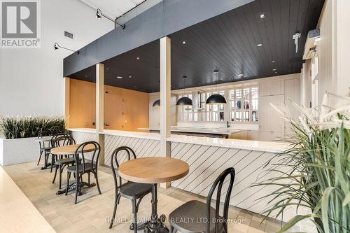 702 - 28 Interchange Way, Vaughan, ON 