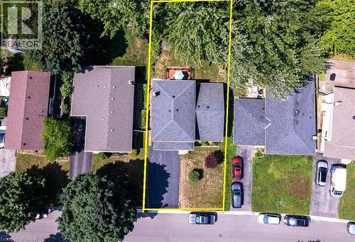 Overhead view of home with approximate boundary lines. - 12 Miller Crescent, Simcoe, ON 