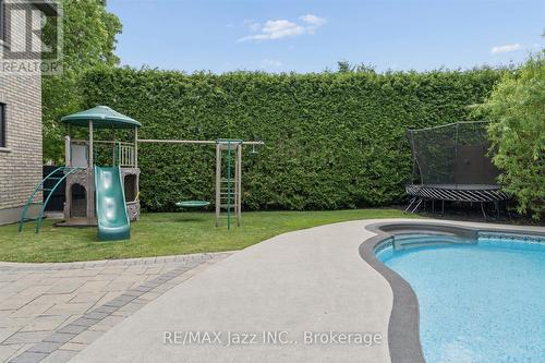 82 Bridlewood Boulevard, Whitby (Rolling Acres), ON 