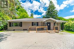 16 WILLIAM STREET Hamilton, ON L0R 1H2