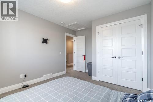 5433 Green Silverberry Drive E, Regina, SK 