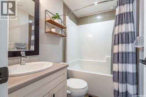 5433 Green Silverberry Drive E, Regina, SK 