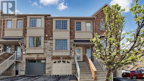 14 - 435 English Rose Lane, Oakville, ON 