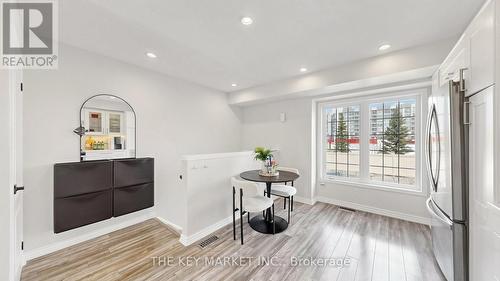 14 - 435 English Rose Lane, Oakville, ON 