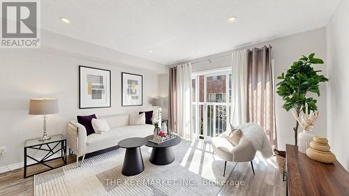 14 - 435 English Rose Lane, Oakville, ON 