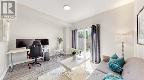 14 - 435 English Rose Lane, Oakville, ON 