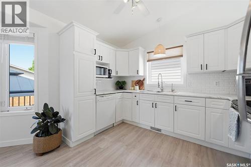 207 Sumner Crescent, Saskatoon, SK 