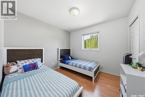 207 Sumner Crescent, Saskatoon, SK 