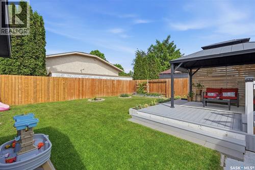 207 Sumner Crescent, Saskatoon, SK 